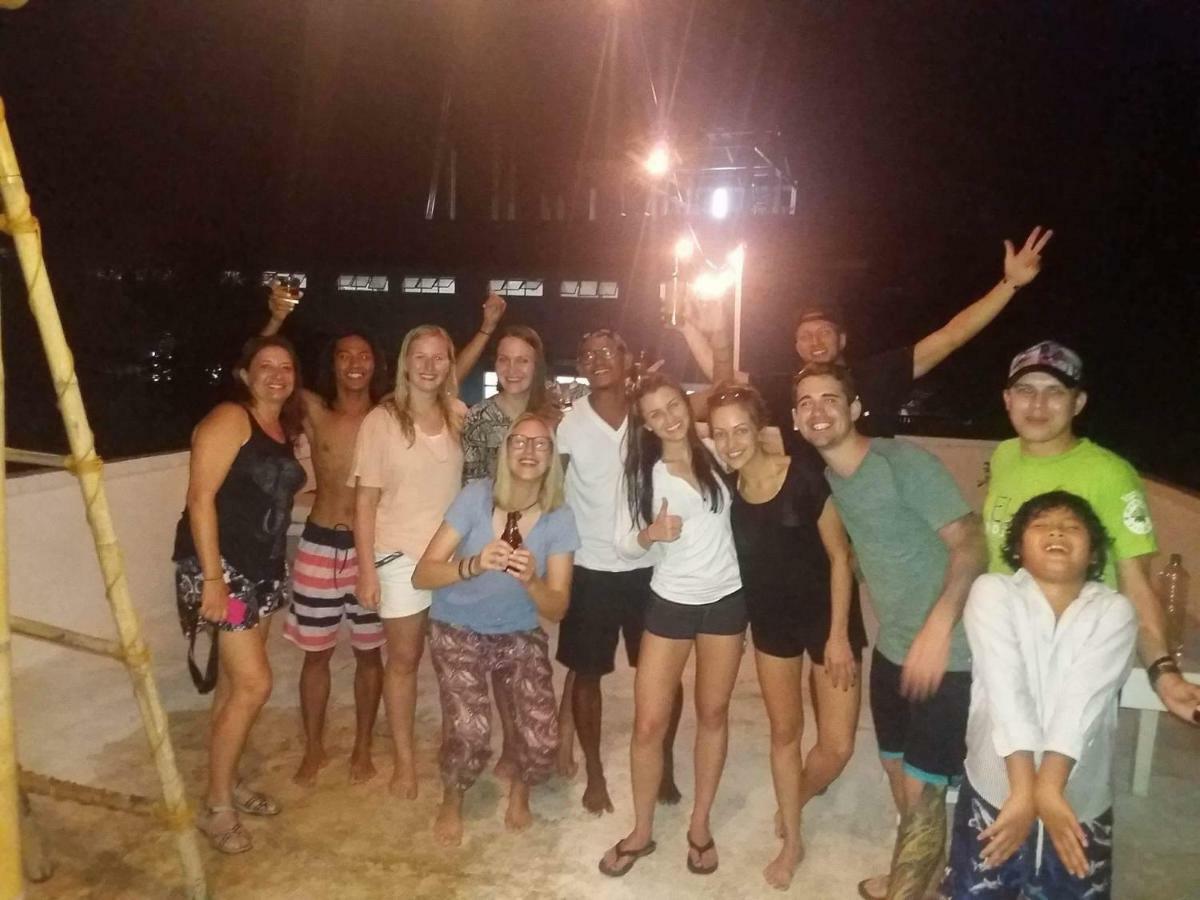 Manoc-Manoc My Hostel Boracay מראה חיצוני תמונה