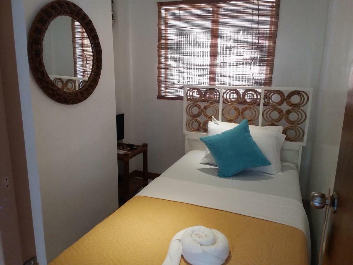 Manoc-Manoc My Hostel Boracay מראה חיצוני תמונה
